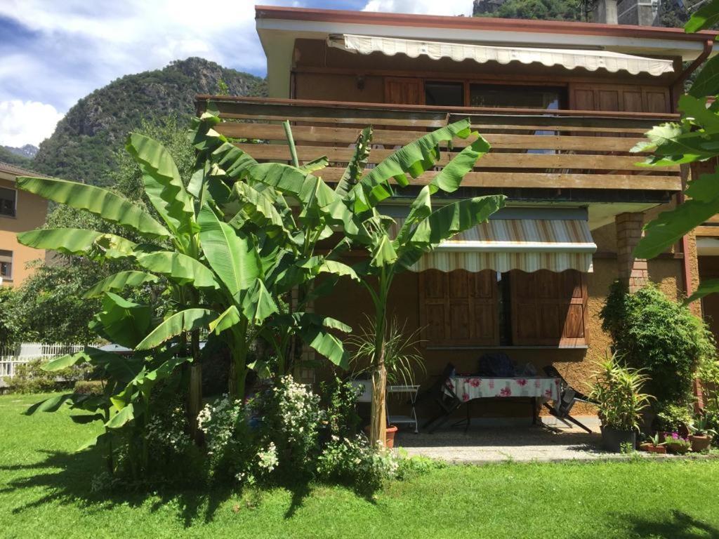 Da Boni & Luci Apartment Novate Mezzola Екстериор снимка