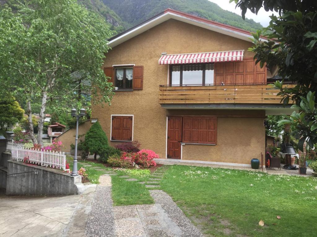 Da Boni & Luci Apartment Novate Mezzola Екстериор снимка