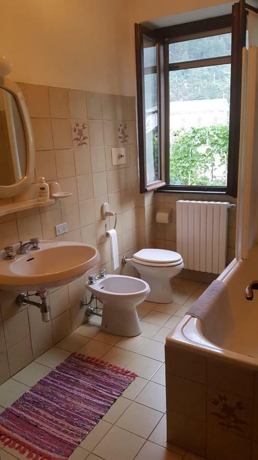 Da Boni & Luci Apartment Novate Mezzola Екстериор снимка