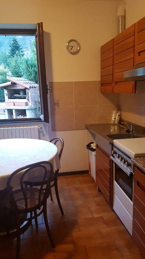 Da Boni & Luci Apartment Novate Mezzola Екстериор снимка